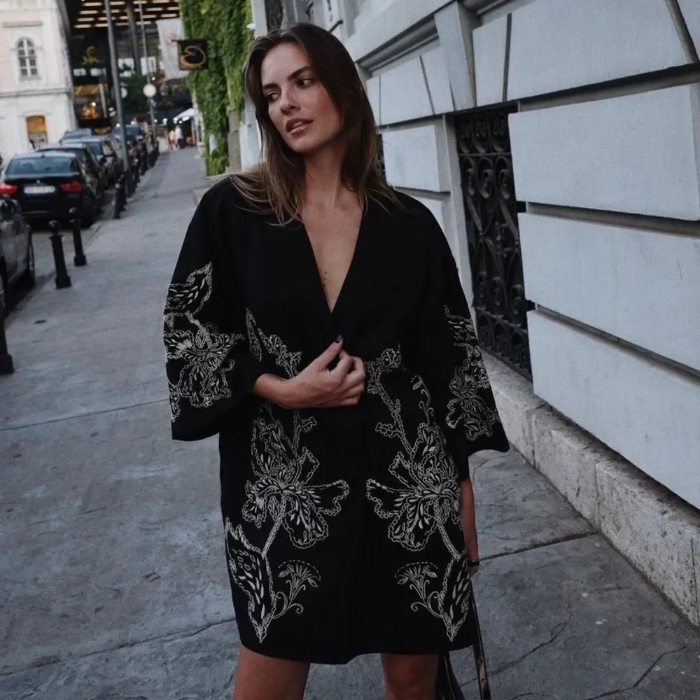 H&M Limited Embroidered Kaftan Dress - Picture 4 of 10